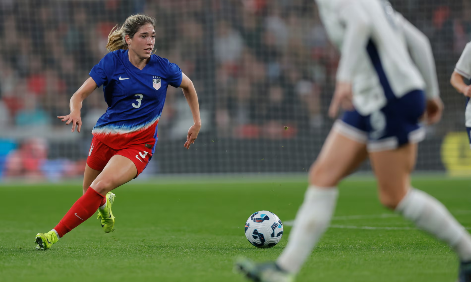 קורבין אלברט זוכה לבוז בוומבלי בעקבות מחלוקת על להטב"ק